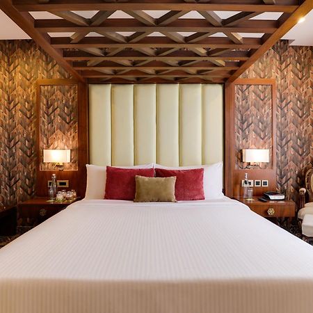 Saura Hotel, Agra - A Club Mahindra Associate Eksteriør billede